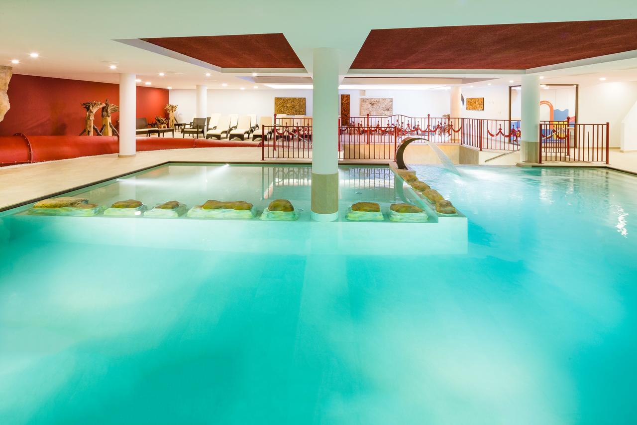 Hotel Almina 4*
